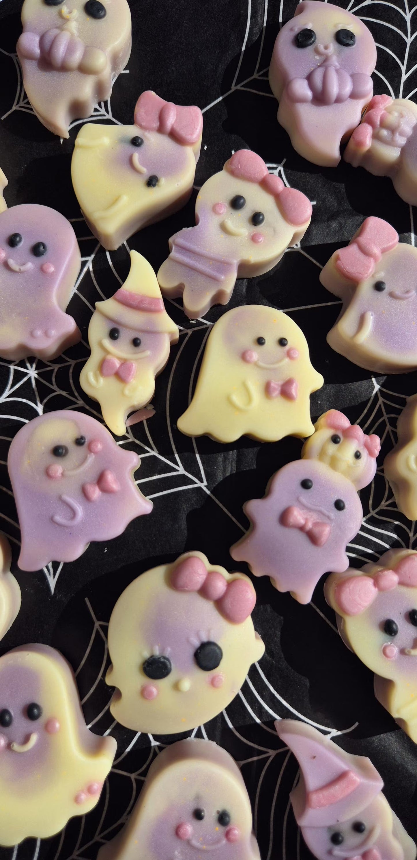 The Friendly Ghost Wax Melt Ghosts